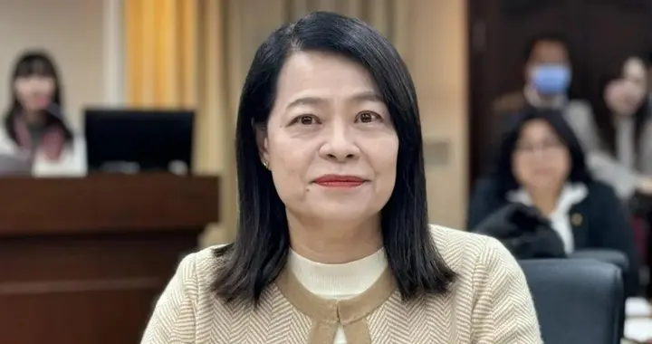被曹兴诚抹红,翁晓玲批造谣成性:没捐钱还死不认错