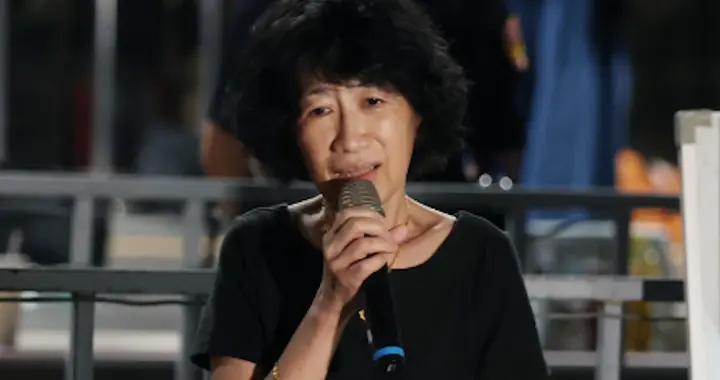 柯文哲奔丧被说“得了便宜还卖乖”,黄扬明轰绿营:没血没泪