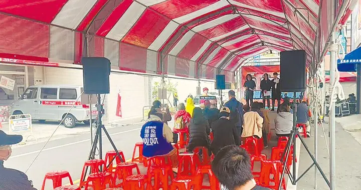 柯文哲明日返家奔丧时间仍未知,黄国昌曝民众党开会将全力协助