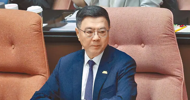 民调告急?徐巧芯催“不同意罢免票”:这次是黑暗与光明的决斗
