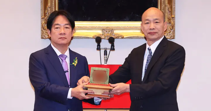 父亲去世柯文哲何时奔丧?陈智菡:努力让柯能在告别式尽孝