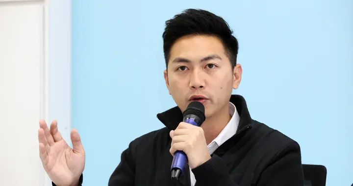 “二二八”前夕,朱立伦:台湾一定要“和”,“大罢免”造成不安