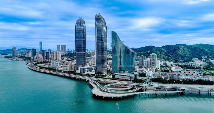 黄国昌松口参选?“一个更好的新北”现身餐会,新北三脚督已成形