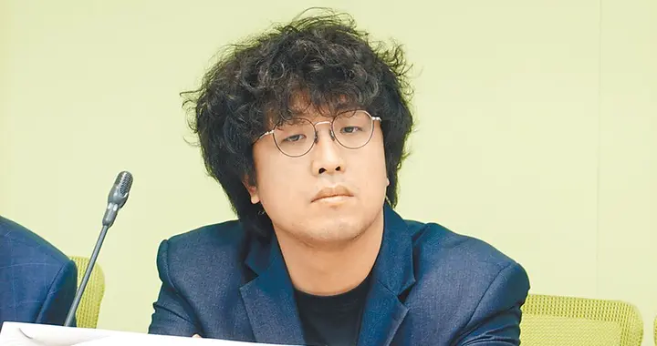 柯文哲案将密集开庭101次,庭期排到11月27日拼年底审结宣判