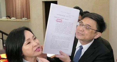 柯文哲社交平台发文痛斥司法不公,丧父之痛难平:怎么原谅你们?