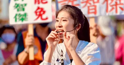 柯建铭紧咬王世坚杀鸡儆猴?徐巧芯断言:不听话就往死里打