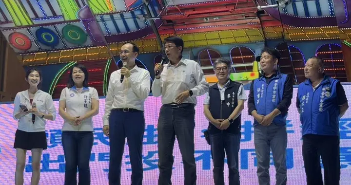 亲绿侧翼网军酸柯文哲儿子长相,台网友炸锅“这些人真是疯了”