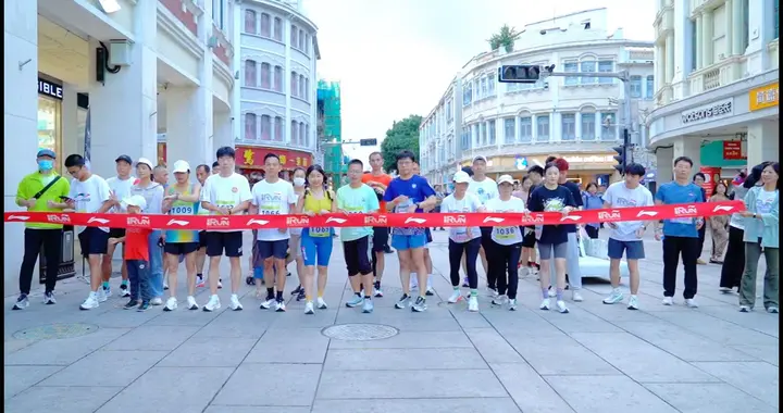 全台校园“中正楼”纷纷改名,教职员工气愤,批台当局威逼利诱