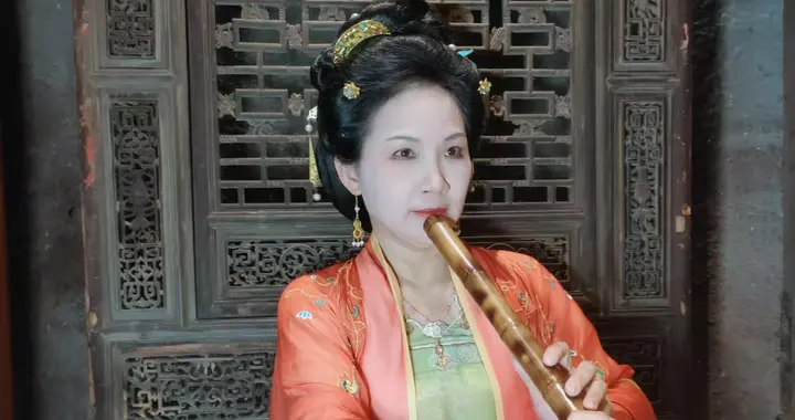 卓荣泰哭穷没茶点?“馆长”酸绿营大佬贪11亿新台币可吃到糖尿病