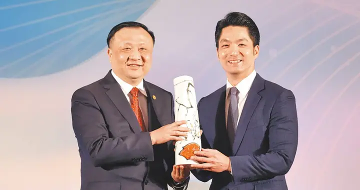 有望罢免民进党民代?游盈隆揭蓝营优势,点名这5人“应该跑不掉”