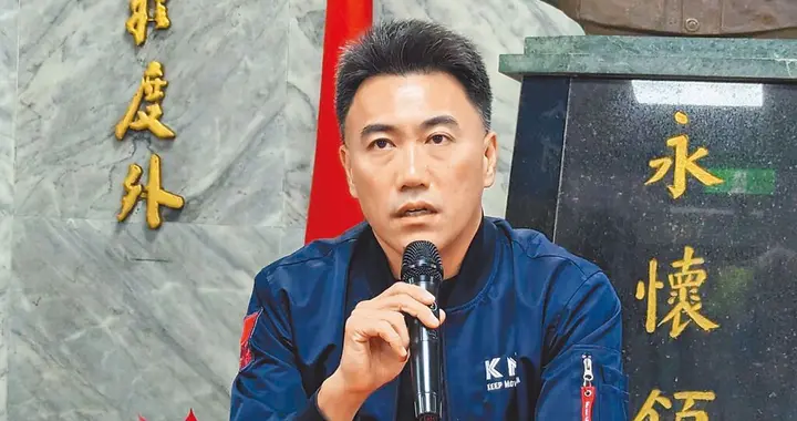 柯文哲父亲告别式禁摄影,马英九、陈水扁多位政界大咖将到场致哀