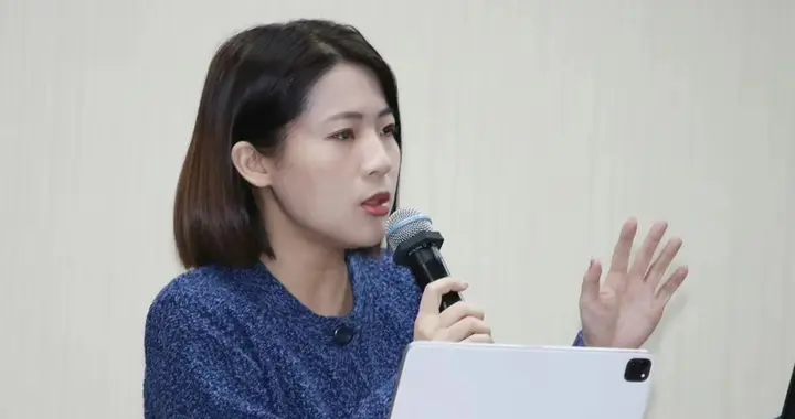 曹兴诚说要捐30亿新台币却不见下文,徐巧芯轰其一骗再骗