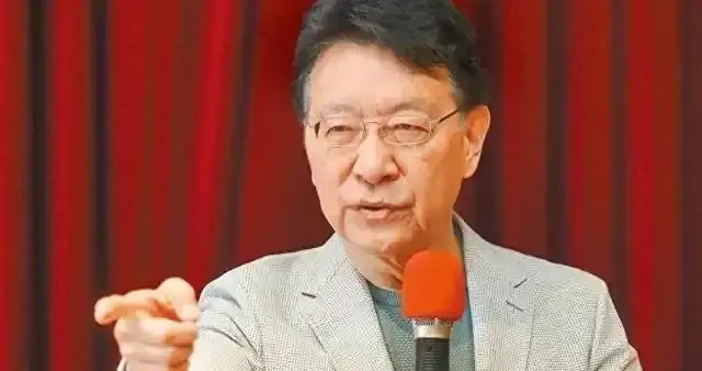 曹兴诚史书华先后爆出桃色丑闻,媒体人:狠狠浇了青鸟们一盆冷水