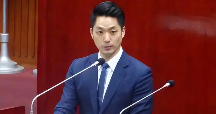 退休女老师呛傅崐萁遭驱离引发舆情,国民党批亲绿网军预谋恶意操作