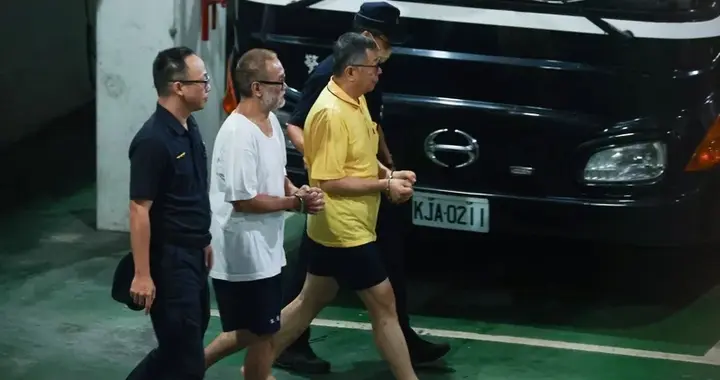 反噬了?与亲绿侧翼罢免团体合作不畅,民进党高官被问到脸色铁青