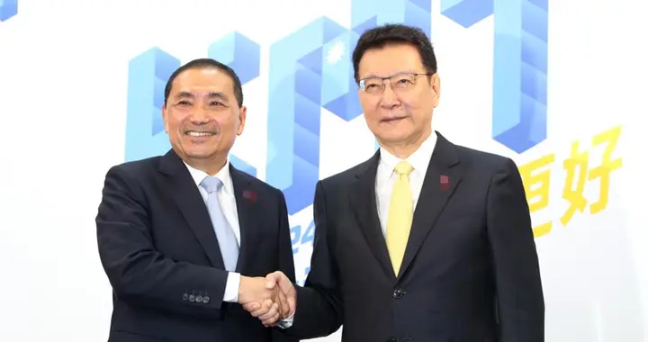 柯文哲奔丧被说“得了便宜还卖乖”,黄扬明轰绿营:没血没泪