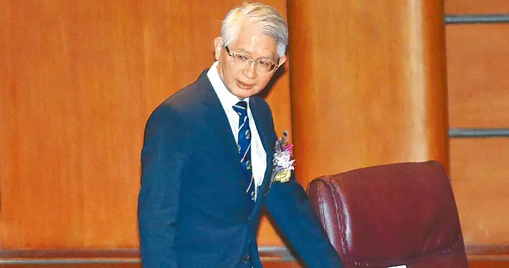 赖清德办烤肉派对,朱立伦子弟兵怒轰:有钱办烤肉,没钱慰问灾民