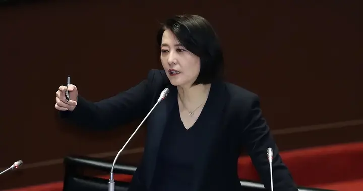 亲绿罢团压线交3.8万连署书,林沛祥:不会动摇为基隆打拼的脚步!
