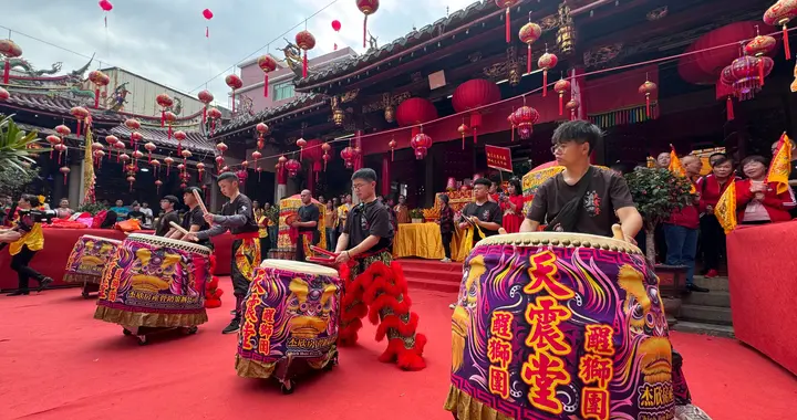 柯文哲首度出庭!白营民代批台当局双标,质疑检方公然说谎入人于罪