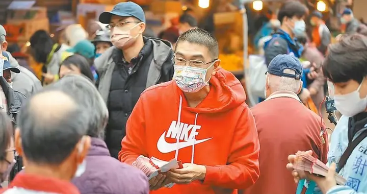 因反对在门市进行罢免蓝营民代连署,路易莎咖啡竟遭“青鸟”出征