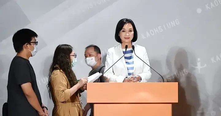台湾人买海外3C产品要收审查费?台当局说法反复挨轰“土匪抢钱”