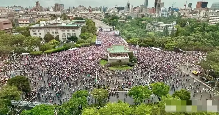 丈夫刘彦澧请辞,徐巧芯霸气呛:民进党没有的骨气我们有!