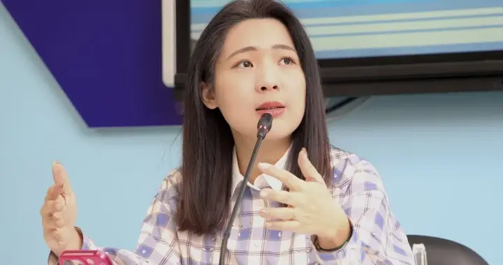 亲绿侧翼网军酸柯文哲儿子长相,台网友炸锅“这些人真是疯了”