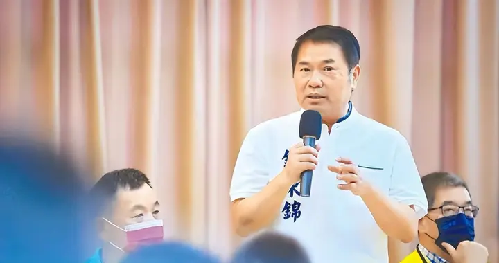 民众党号召八千名新党员上街,黄国昌:让民进党看这“毛毛雨”有多大