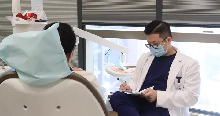 曹兴诚捐台清大的钱是联电出的?黄士修质疑公款付私债:检调该查