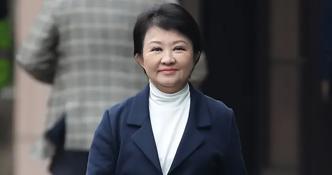 发言遭扭曲抹黑,锺沛君要求绿媒“三立”道歉,怒批:谣言产地!