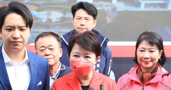 退休女老师呛傅崐萁遭驱离引发舆情,国民党批亲绿网军预谋恶意操作